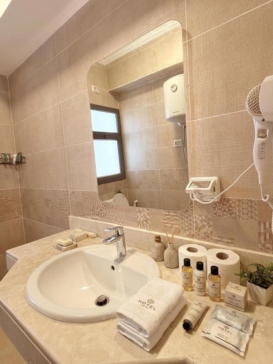 the LOFT - Privado Lake Apartment in Cairo Governorate