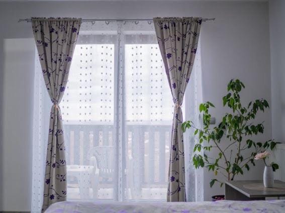 Casa Poarta Paradisului Bed and Breakfast in Cluj County