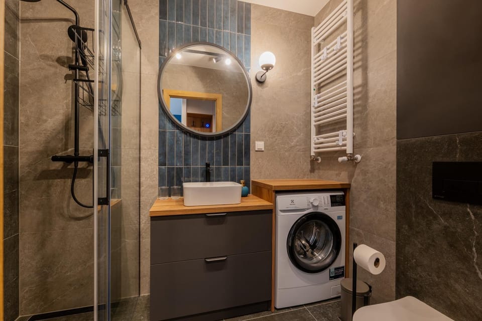 Navy Blue Apartment - SPA - Basen - Parking Apartment in West Pomeranian Voivodeship, Poland