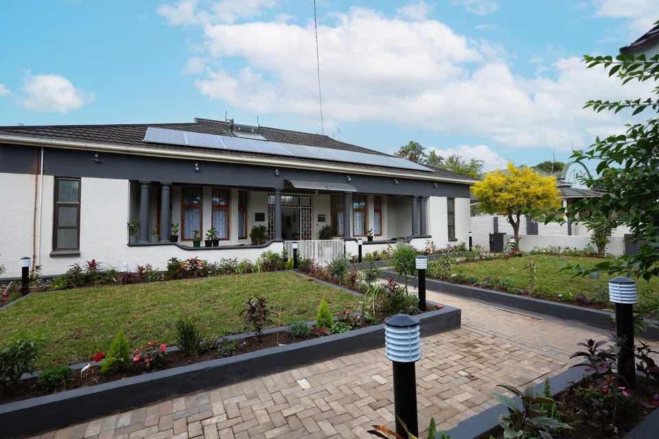 Ferry Palms Guest Lodge Bed and Breakfast in Eastern Cape