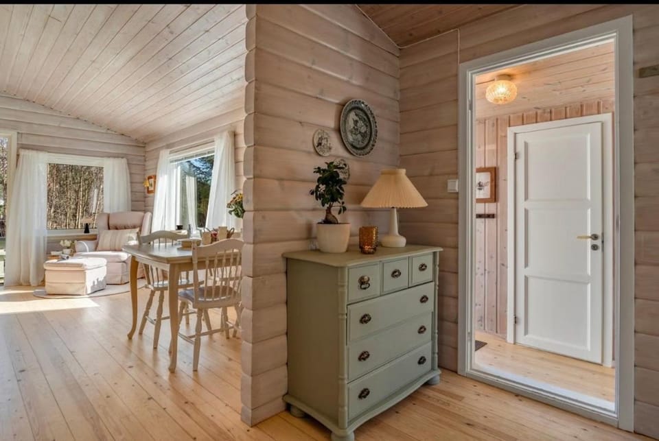 Soltoppen Cabin in Ålfjorden Cabin in Rogaland