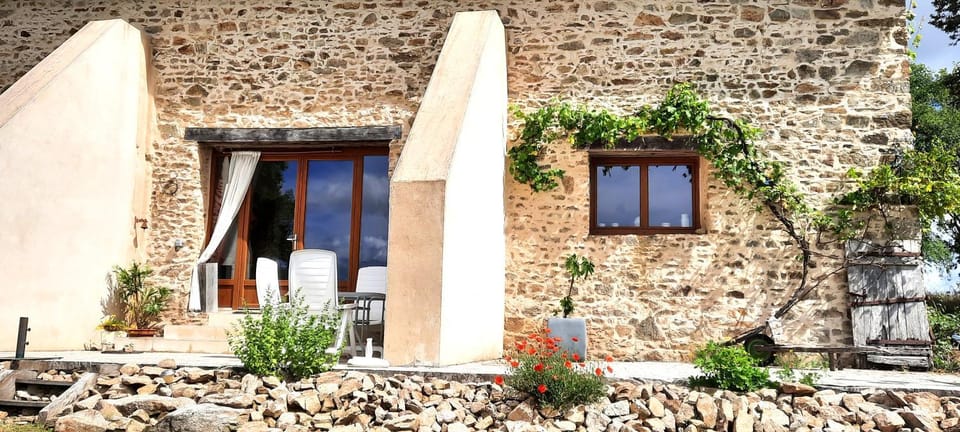 maison infini House in Nouvelle-Aquitaine