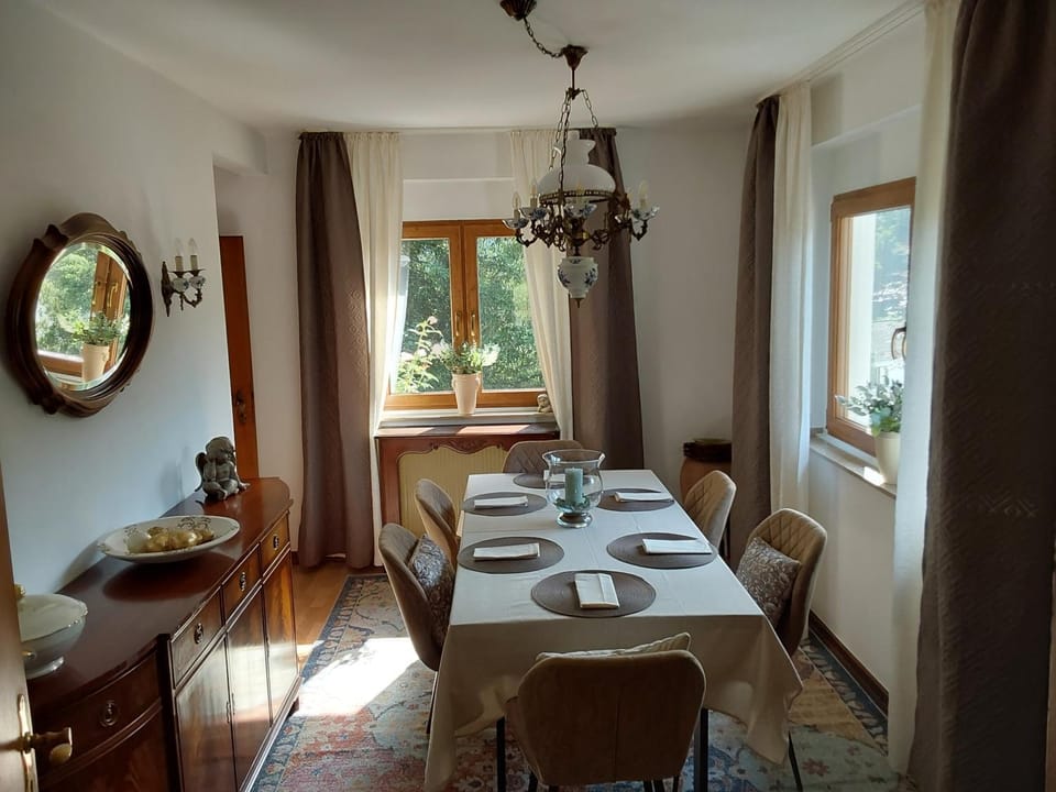 Eifel Waldhaus House in Monschau