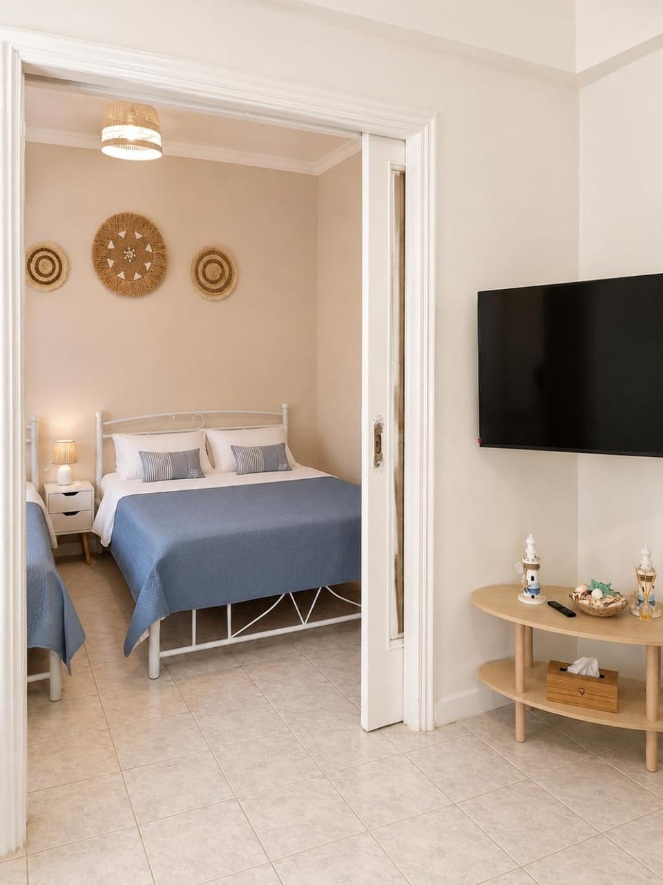 TV and multimedia, Bedroom