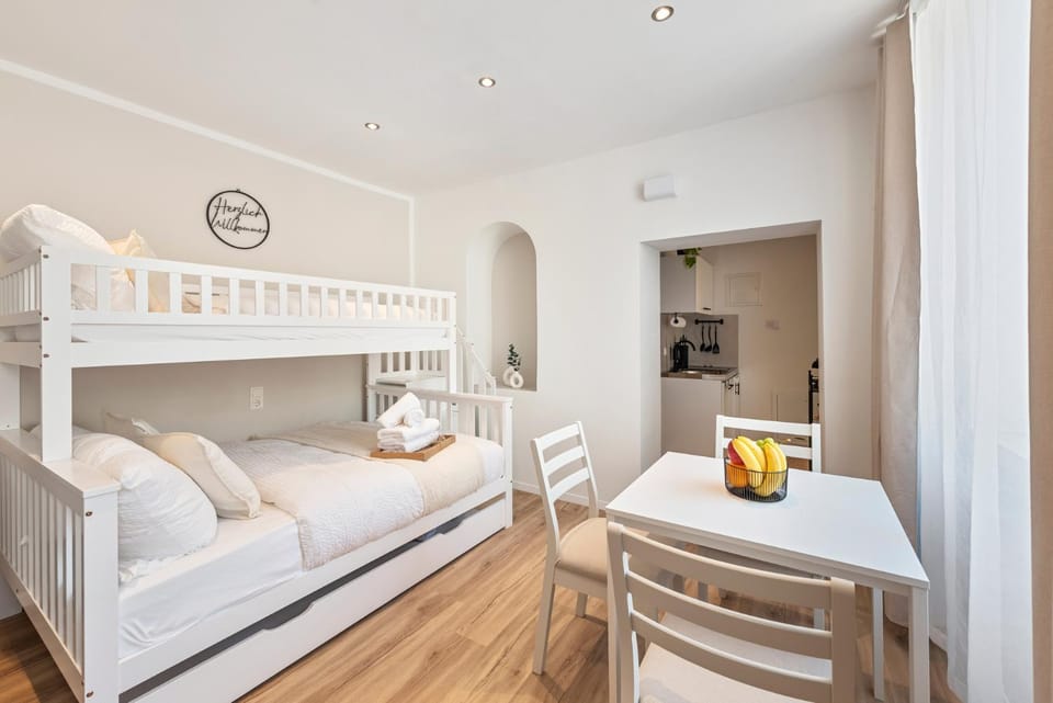 Photo of the whole room, Dining area, Bedroom