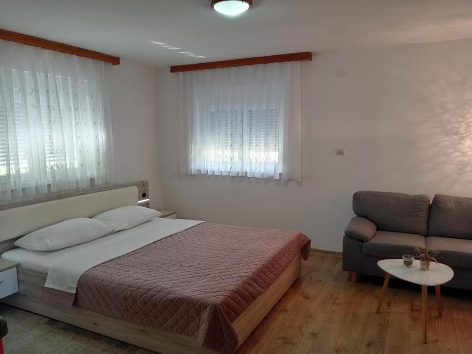 Plitvice Home Apartment in Plitvice Lakes Park