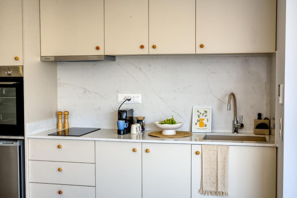 Coffee/tea facilities, Kitchen or kitchenette, minibar