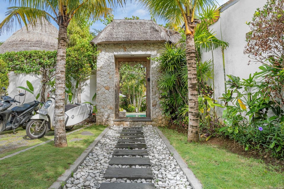 Oasis Bungalows Villa in Bali
