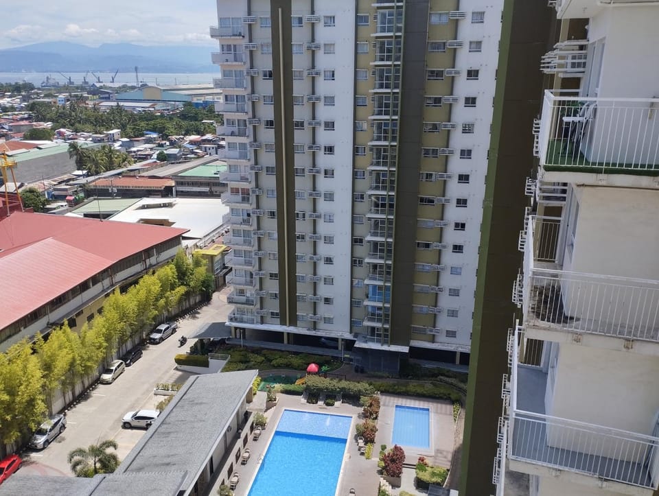 View (from property/room), Pool view