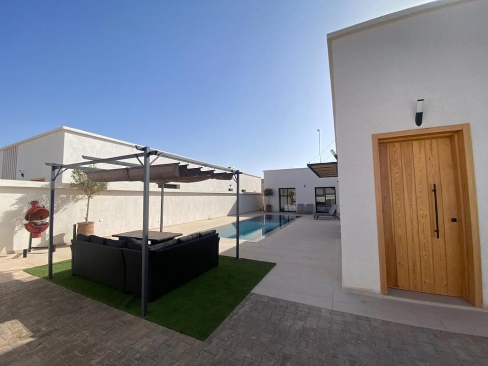 Villa sans vis-à-vis avec piscine chauffée AGADIR ISSEN Villa in Souss-Massa