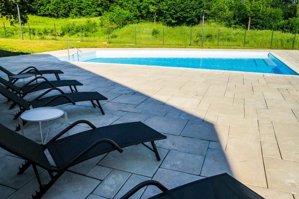 Natural landscape, Swimming pool, sunbed