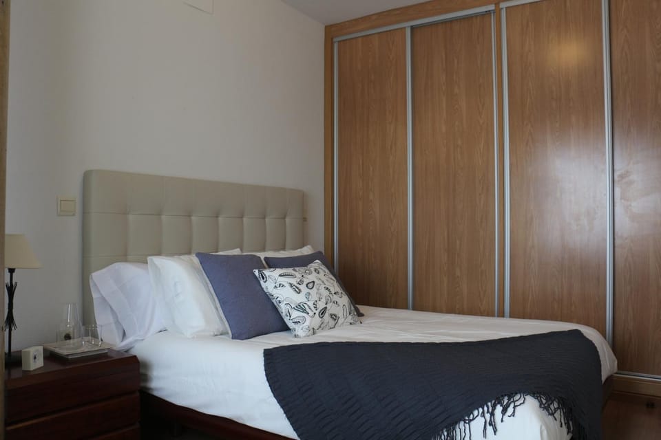 Bed, Decorative detail