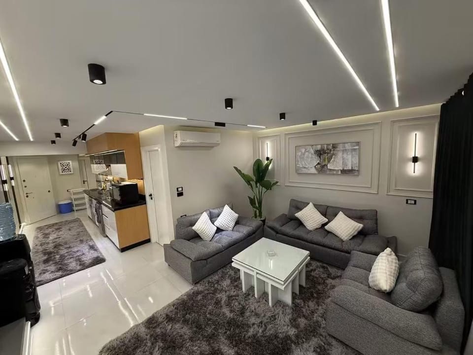 porto elsokhna pyamids sea veiw Apartment in Egypt