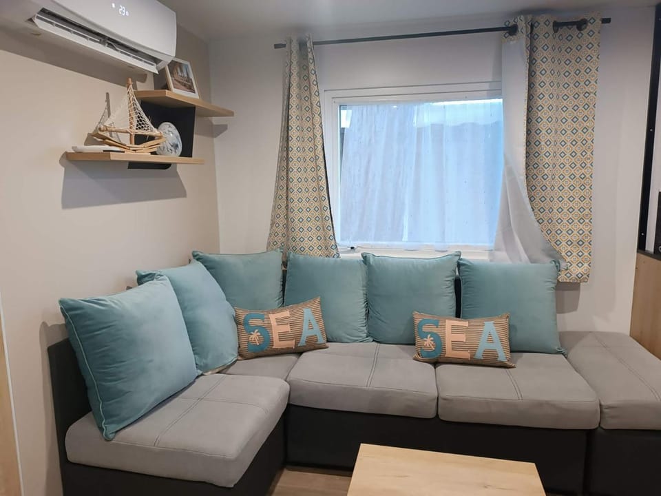 Lesoleil Campground/ 
RV Resort in Canet-en-Roussillon
