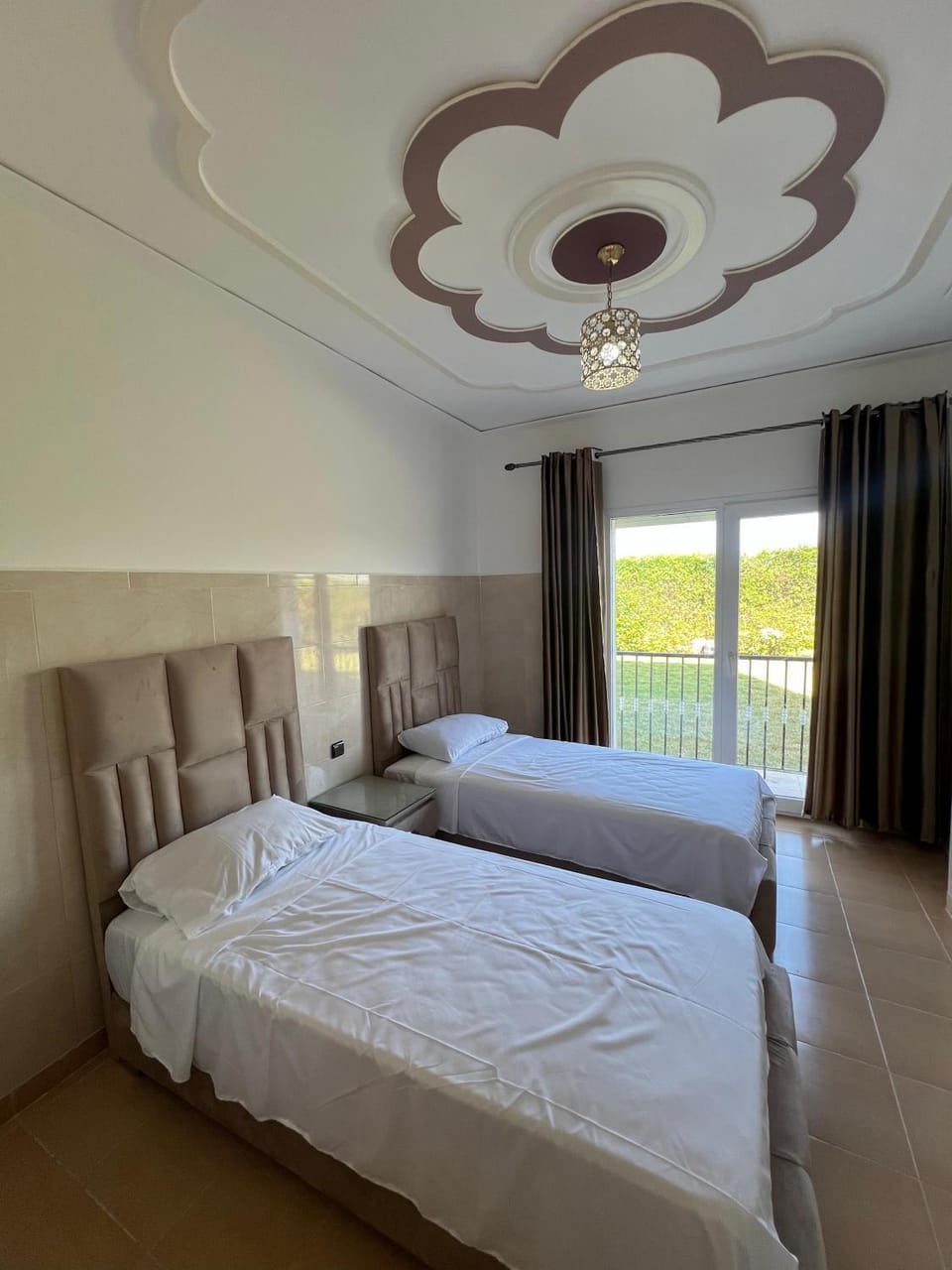 Luxe woning met tuin en zwembad in Marina Saïdia Apartment in Morocco
