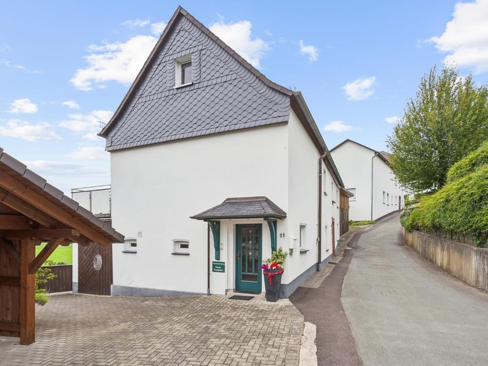 Property building, Summer