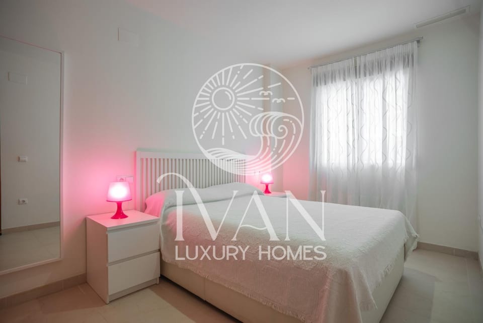 Casa Sorolla Ivan Luxury Homes 7ªPlta Sur 1ªLinea Apartment in Valencian Community