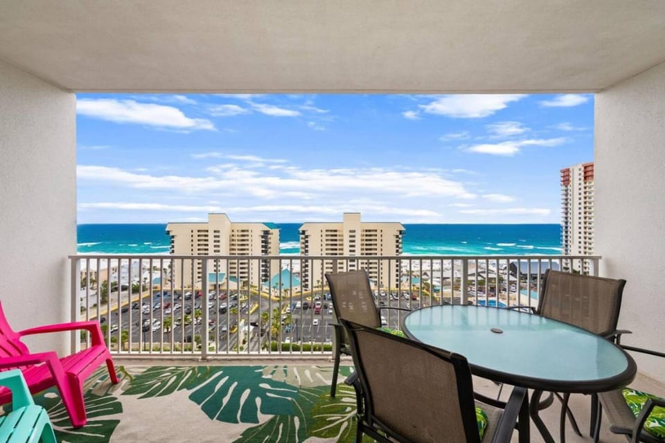 Gulf-View Resort Condo with 5 Pools! Walk to Beach by Dolce Vita Getaways Apartment in Panama City Beach