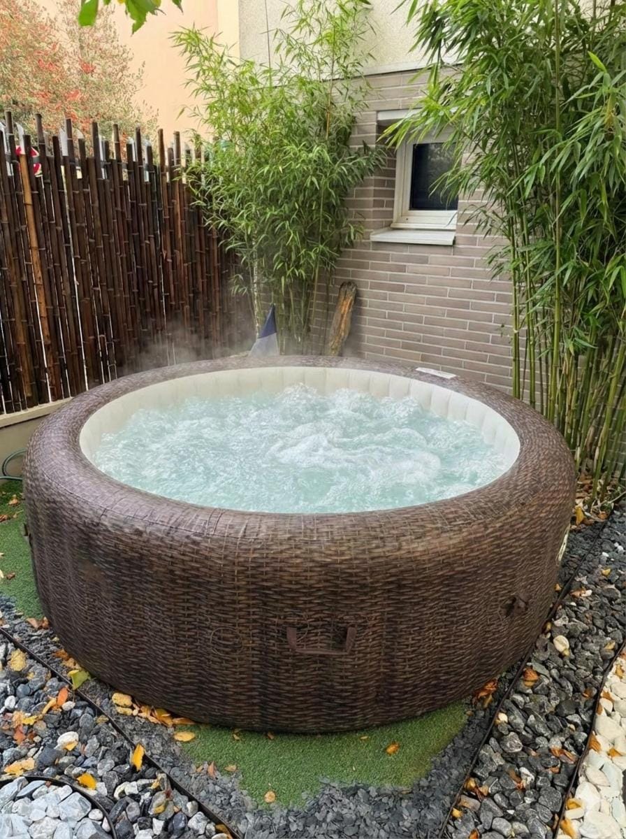 Day, Natural landscape, Hot Tub, Hot Tub