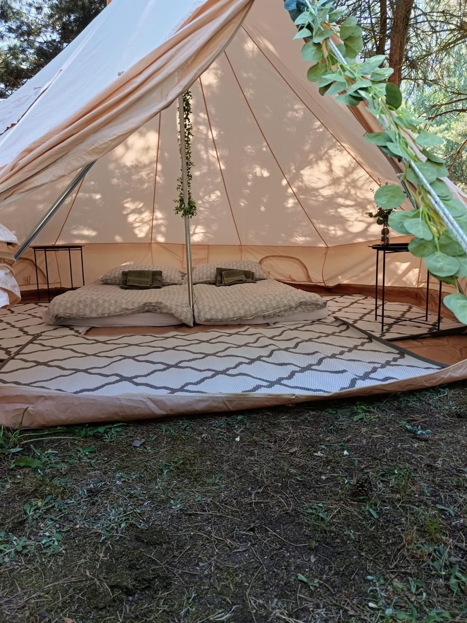 Żeremie Jurki Camp Luxury tent in Masovian Voivodeship