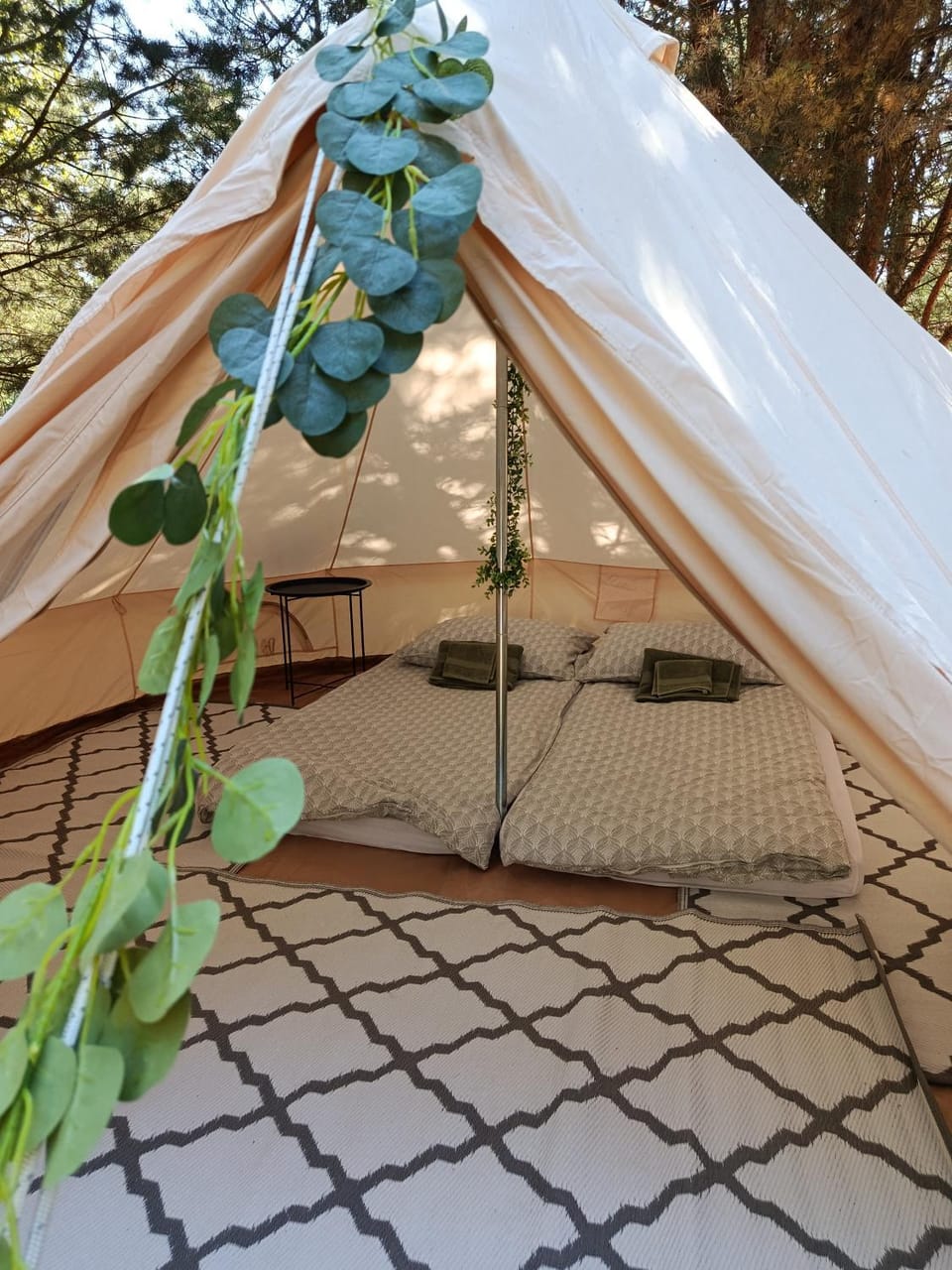 Żeremie Jurki Camp Luxury tent in Masovian Voivodeship