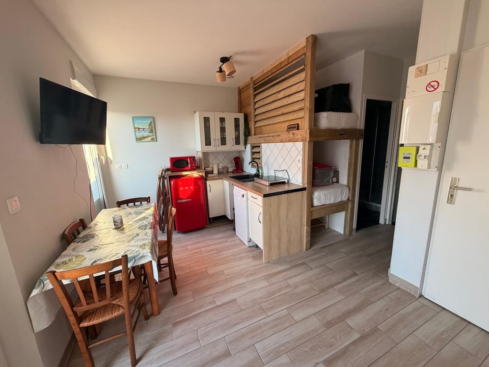 Studio cosy à 2 pas de la plage - 2 balcons Apartment in Fort-Mahon-Plage