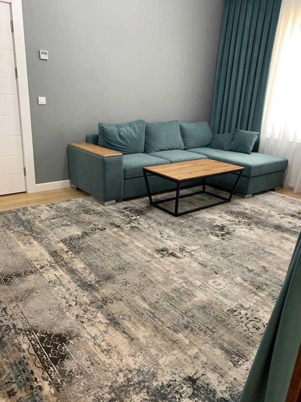 Istanbul city, Yakkasaray Apartment in Europe
