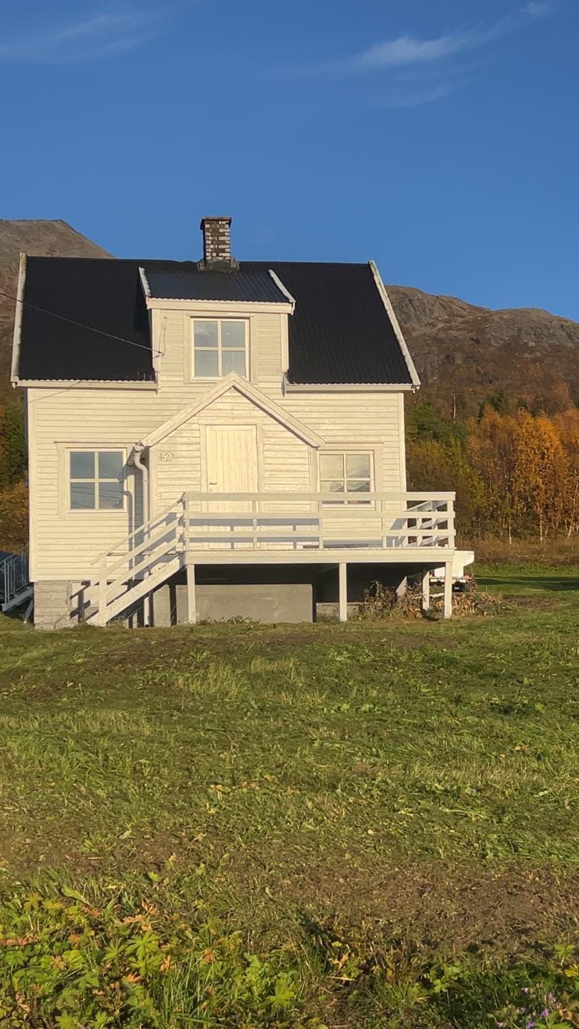 Det gamle huset i Oksfjordhamn House in Lapland