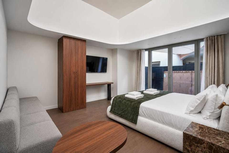 Property building, Bedroom