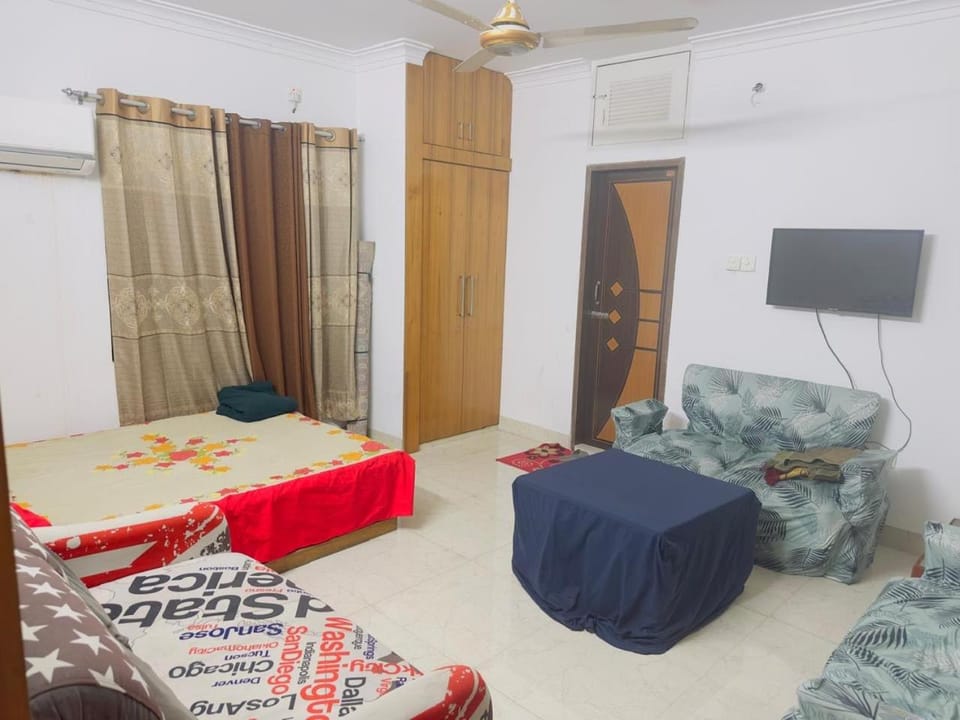 Kakon Madbor Apartment in Dhaka
