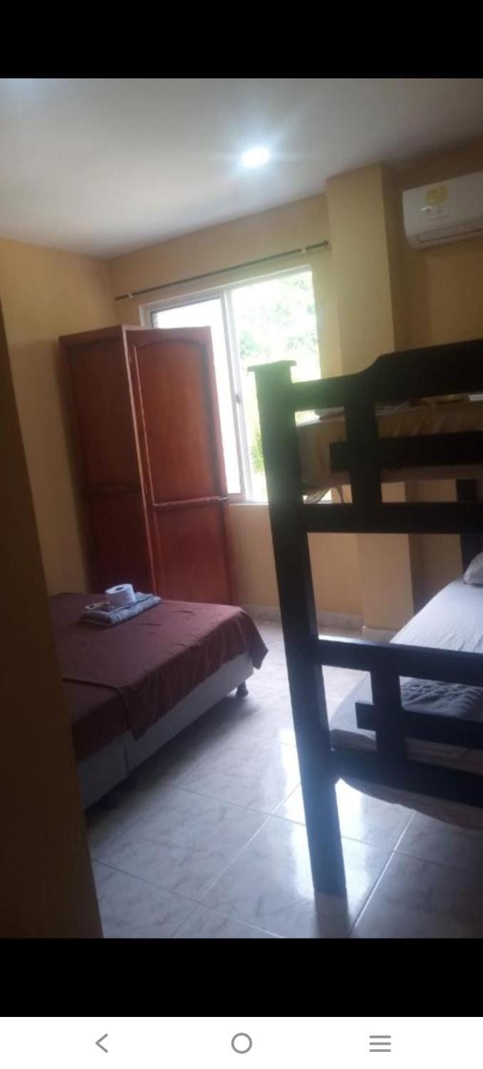 Habitaciones centro Coquerita Bed and Breakfast in Covenas