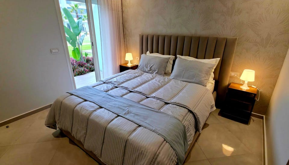 Patio, Bed, Bedroom, Garden view, Pool view