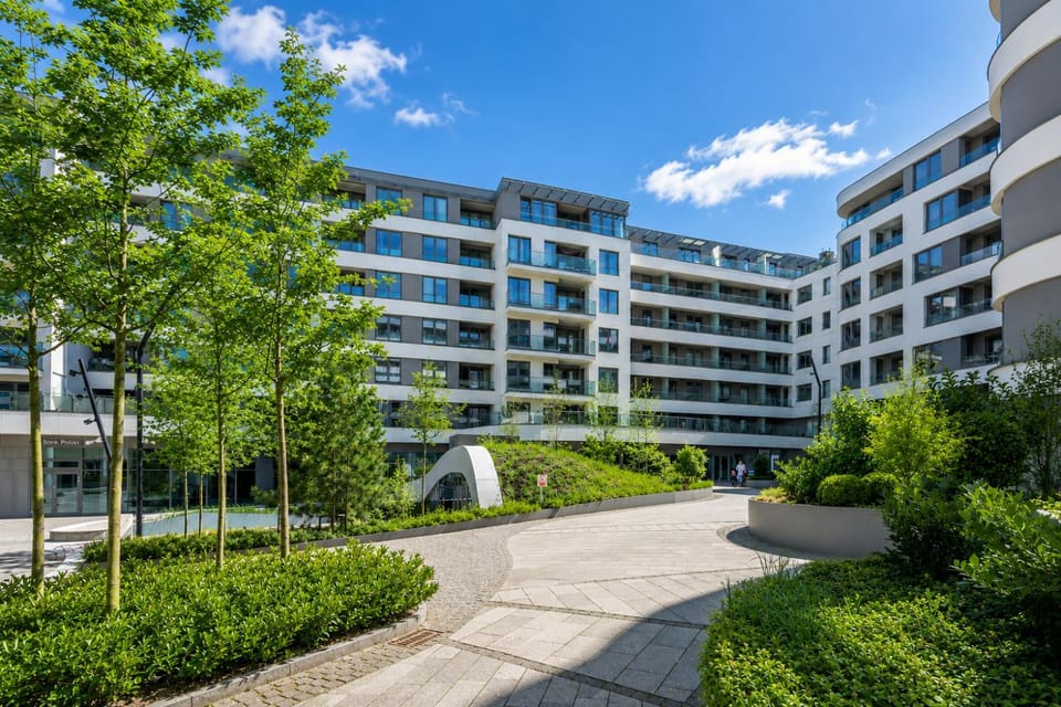 Property building, Natural landscape
