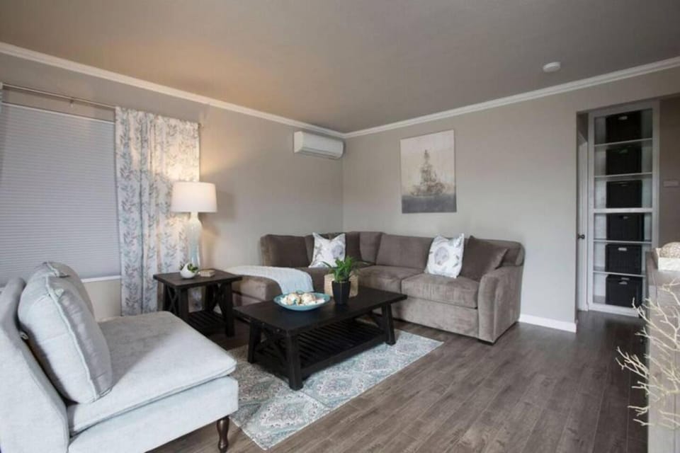 Updated, Beachside, Family & pet-friendly - 2107 Apartment in Ocean Beach