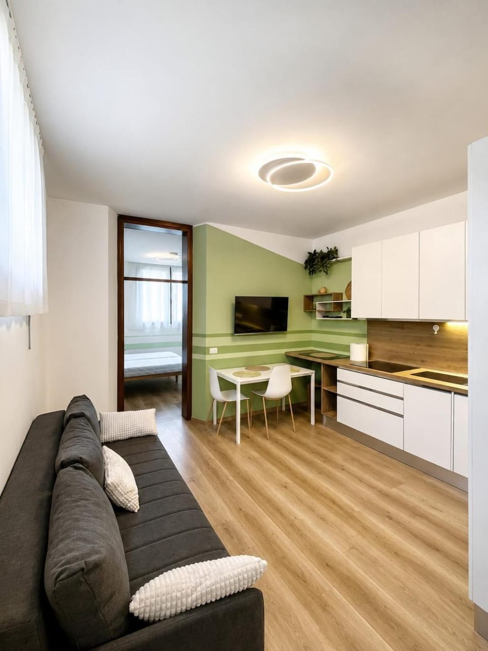 Kitchen or kitchenette, Living room