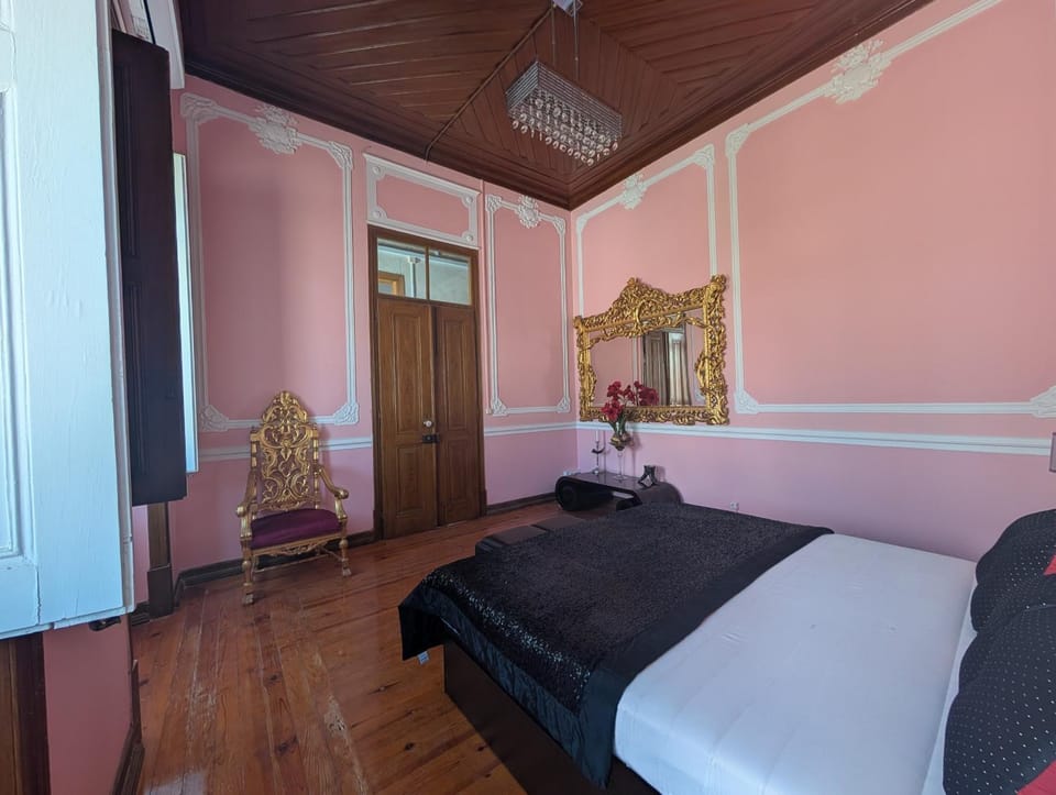 Grand Studio 54G House in Faro
