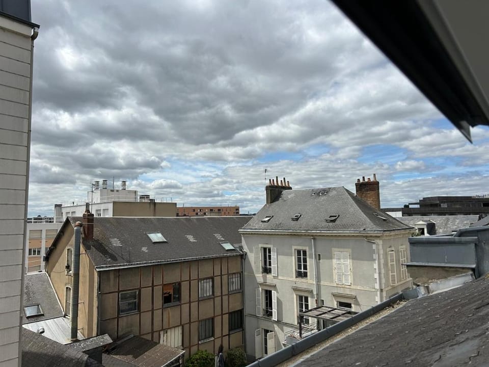 Le Loft - République - Calme & Central - Parking Apartment in Le Mans