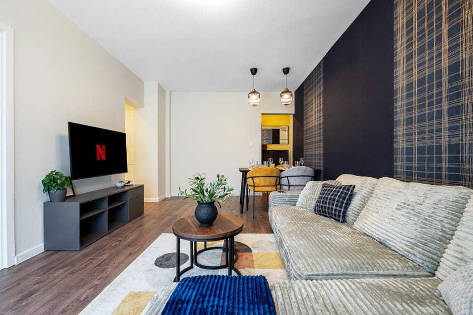 Nestio Premium Designer Apartments - Central 1BR & 2BR Gems Apartment in Plovdiv