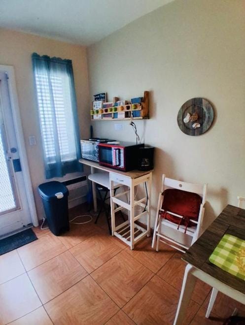 Charming 1BR Hollywood Studio with Garden and BBQ Apartment in Hollywood