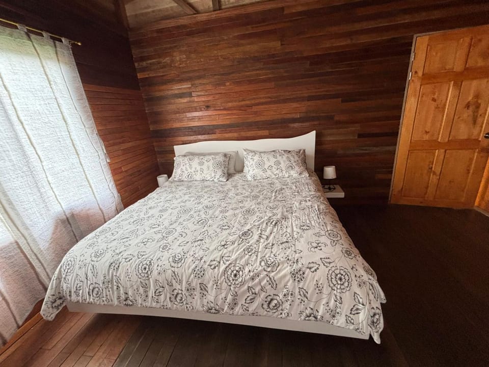 Relaxing Chalet in the Costa Rican mountains Chalet in Alajuela Province