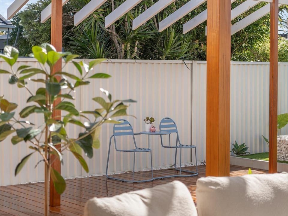 Garden, Seating area