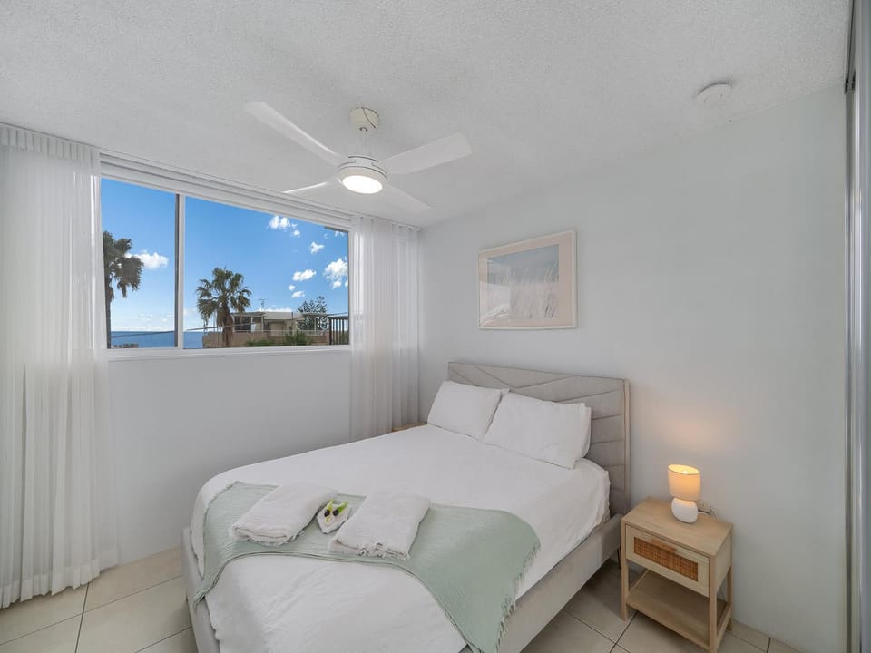 Oceanic Apt Unit 8 Apartment in Kings Beach