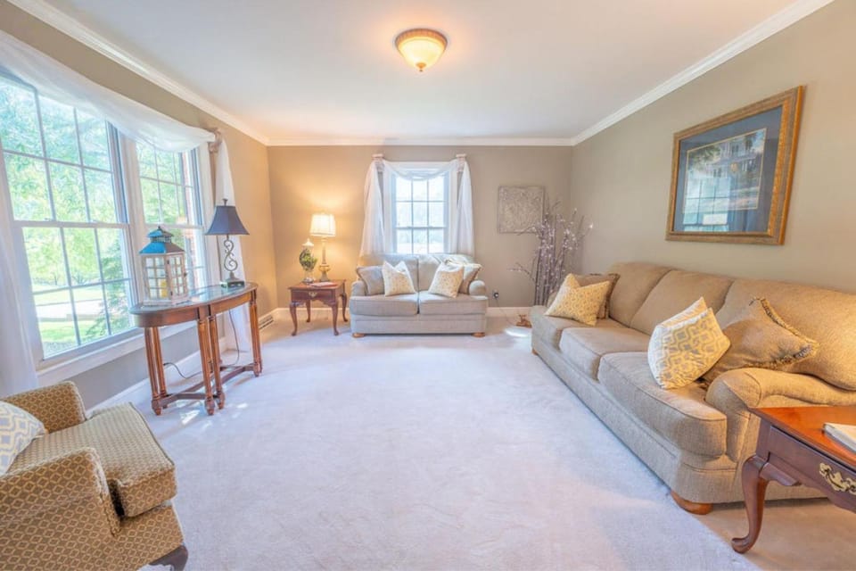 Roomy Retreat Martinsville Speedway House in Martinsville