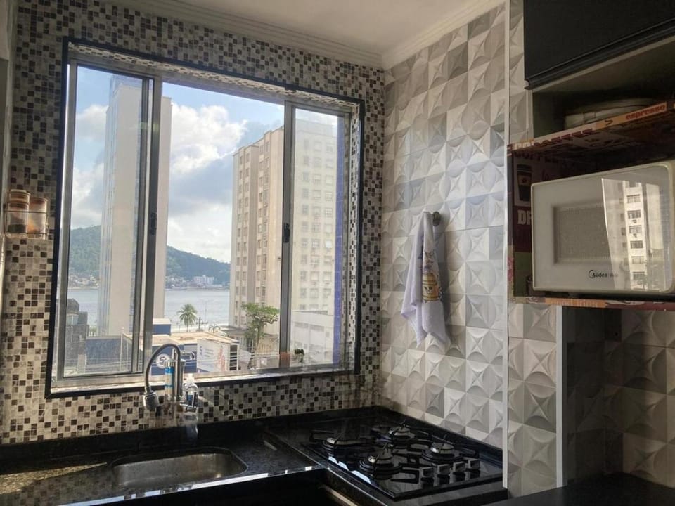 City view, Landmark view, Mountain view, Sea view, Street view