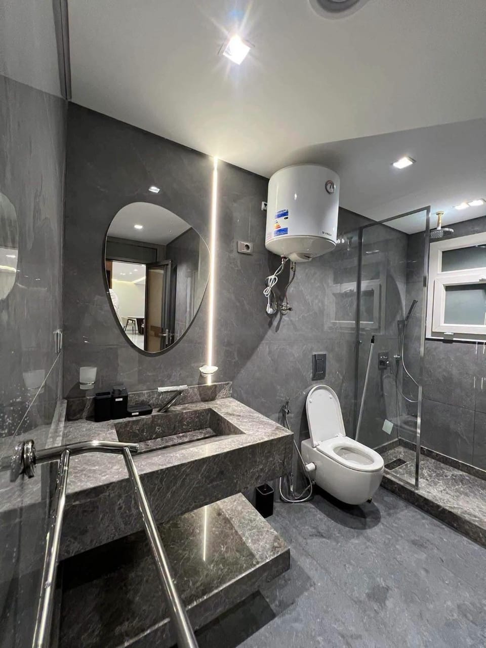 استديو فخم ومميز للايجار المفروش بالدقي Apartment in Egypt