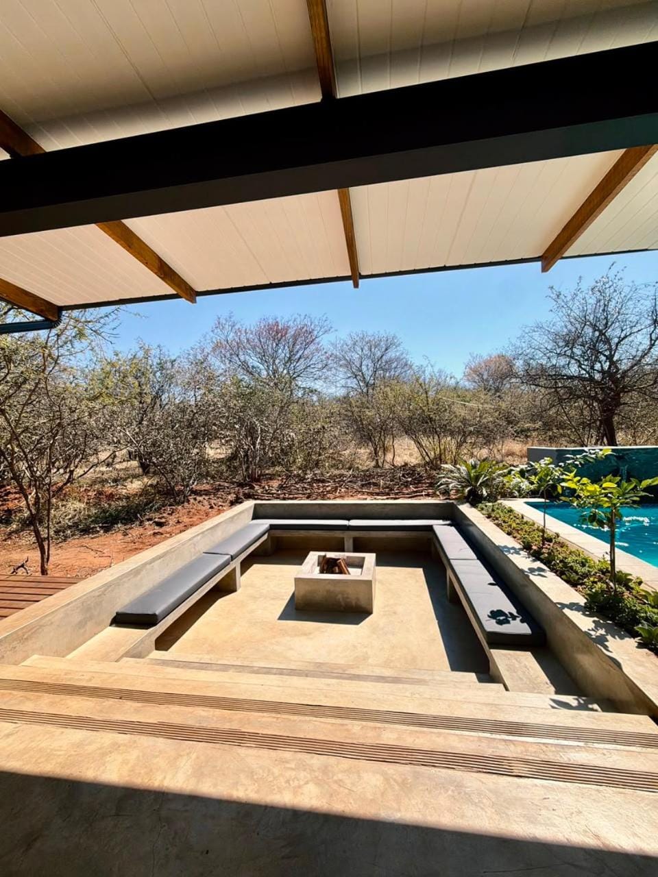Pool view, Swimming pool
