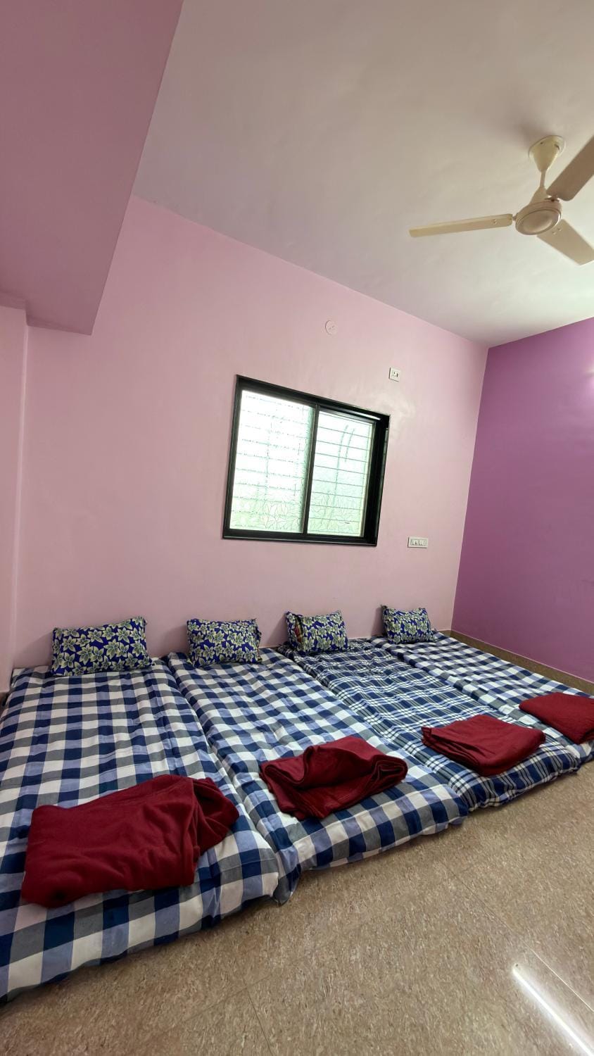 Yarole Bed and Breakfast in Maharashtra