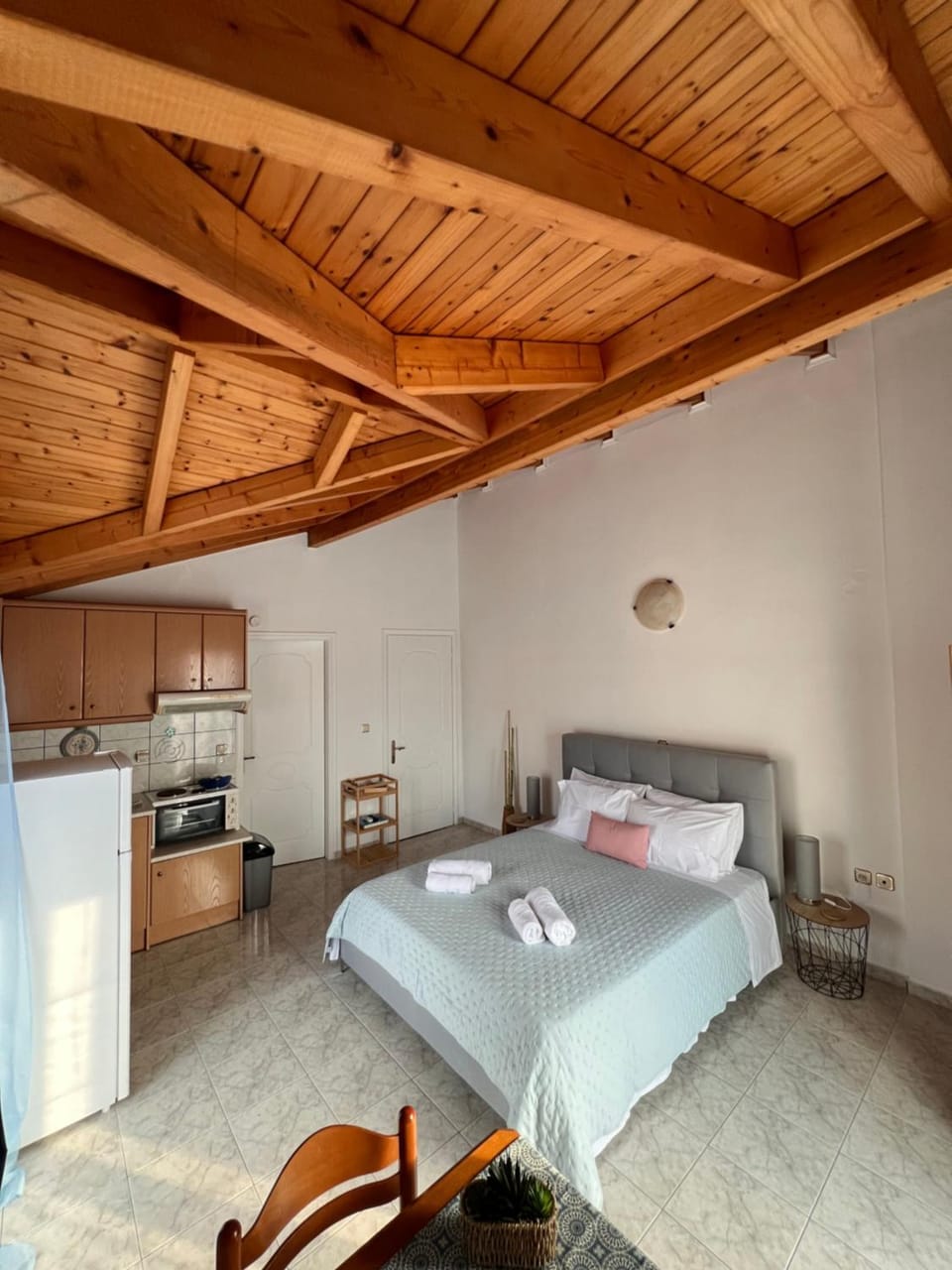Grandma's Cozy Nest Apartment in Argostolion