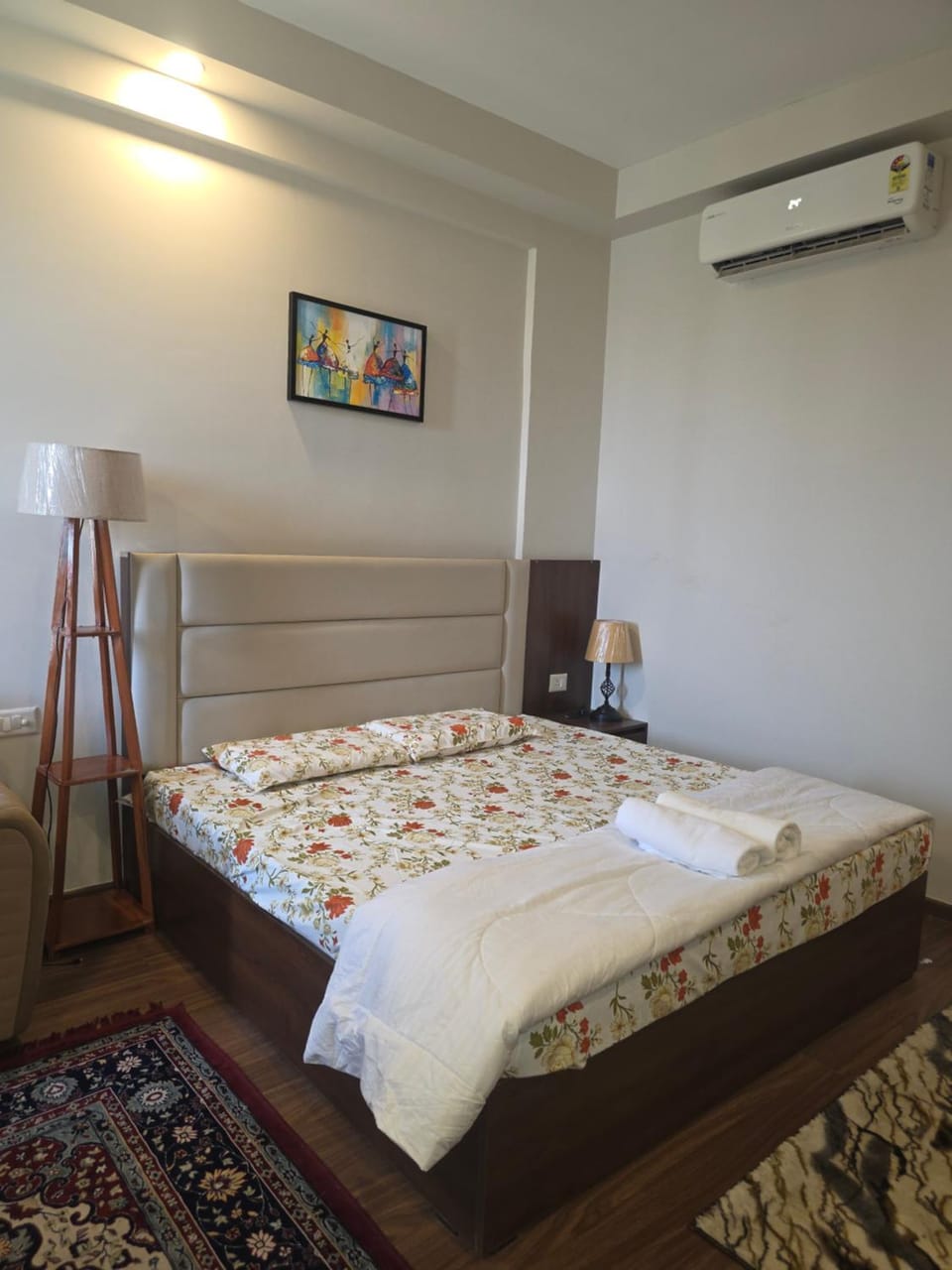 Cozy Corner Apartment in Uttar Pradesh