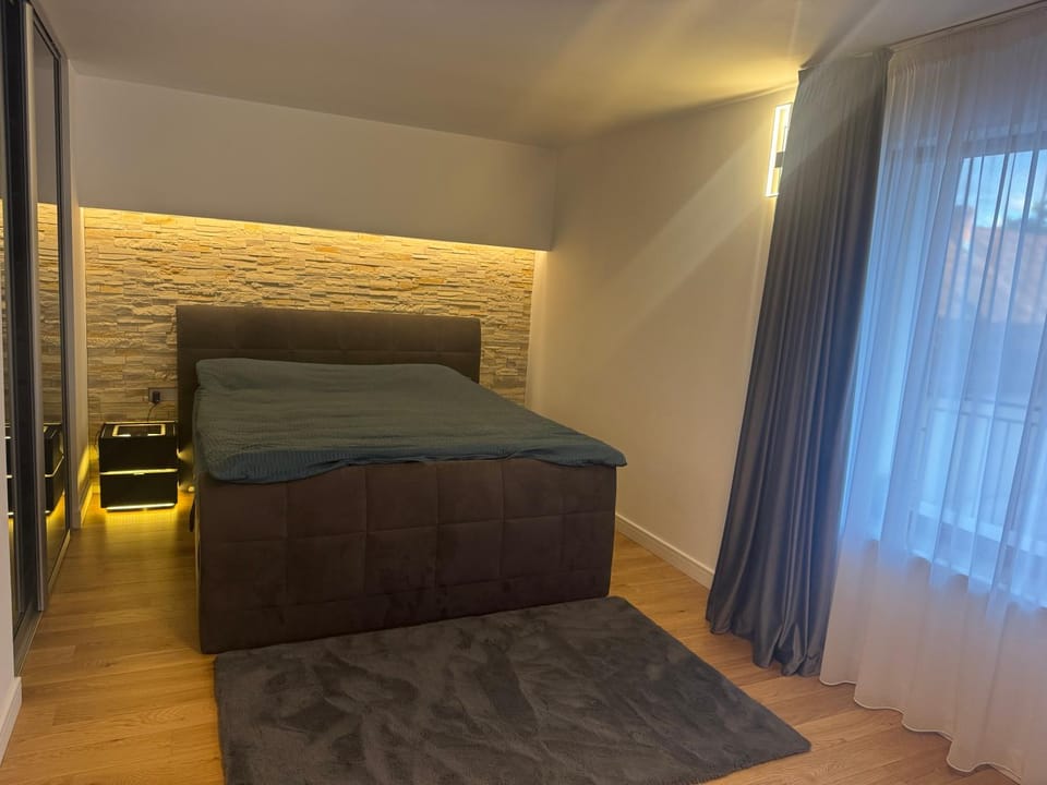 Casa Floresti Urbano Mall Bed and Breakfast in Cluj County
